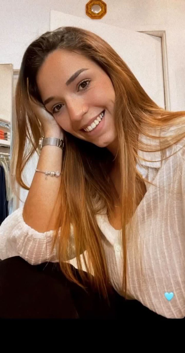 Esta miúda é linda. ❤️