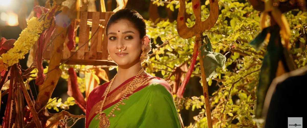 nayantharaTeam's tweet photo. Miss your movies Nayan ❤! 
Can't wait for #Iraivan #Jawan #LSS75   💪💪 Bring it on thalaivi. 

#LadySuperstar #Nayanthara https://t.co/3781RmTnwu