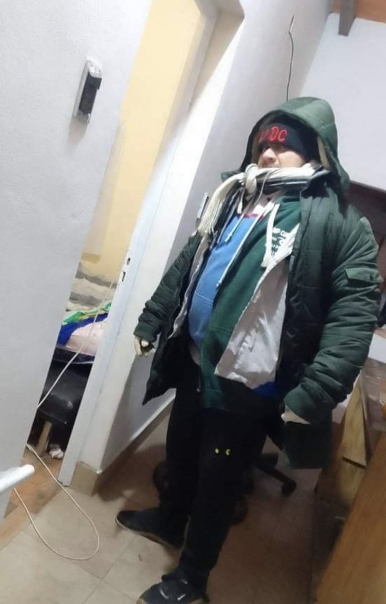 gonnzalez_j's tweet photo. me voy a la escuela 🫡 https://t.co/VEKULKaAqW