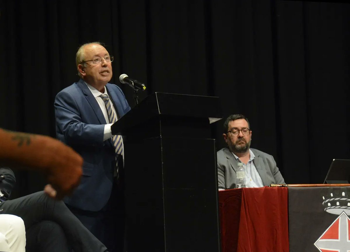 🫱🏻‍🫲🏾 Ens posem a disposició de tota la ciutadania de Blanes des de l'equip de Govern. 

➡️ Hem donat suport a la llista més votada. Vam apostar per un canvi de govern i hem donat suport a l'estabilitat i a la governabilitat.