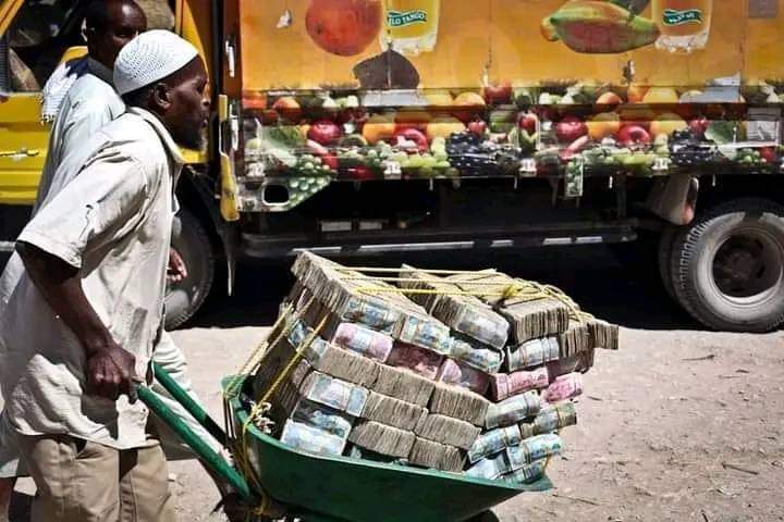 What location in Portharcourt can you successfully transport this kind of money openly⁉️ #Portharcourtcentral