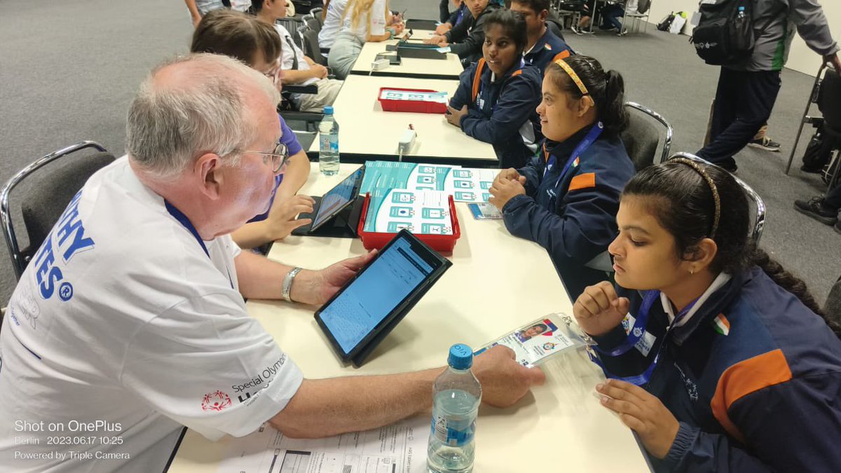 SOlympicsBharat's tweet image. The Healthy Athletes program ensuring that our Table Tennis athletes are in their pink of health as they take over the international stage🌸

#InclusiveHealth 
#sowg_berlin2023  #soasiapacific #specialolympics