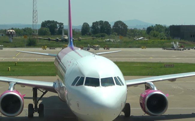 Trip report (video): Wizz Air Airbus A321 Beograd - Malta:

Video materijal: FlyingHigh Aviation

17.06.2023. #Beograd #Malta #spotteri #TripReport #WizzAirAirbusA321

aviopress.rs/trip-report-vi…