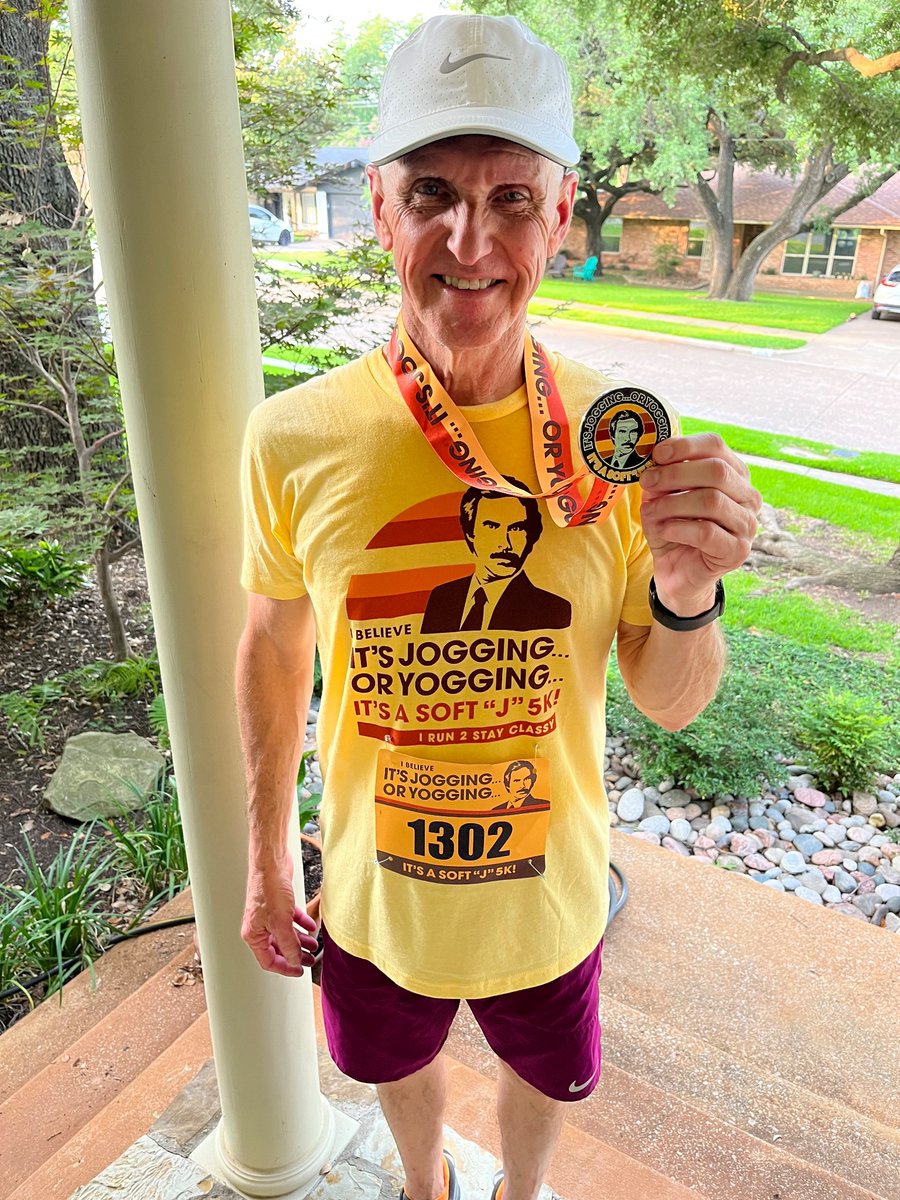 dwhardage's tweet photo. “It’s a soft J” 5K which I stretched into a 10K this fine Saturday morning. Have a great day everyone. #IRun4Movement https://t.co/GpFJnkMzKm