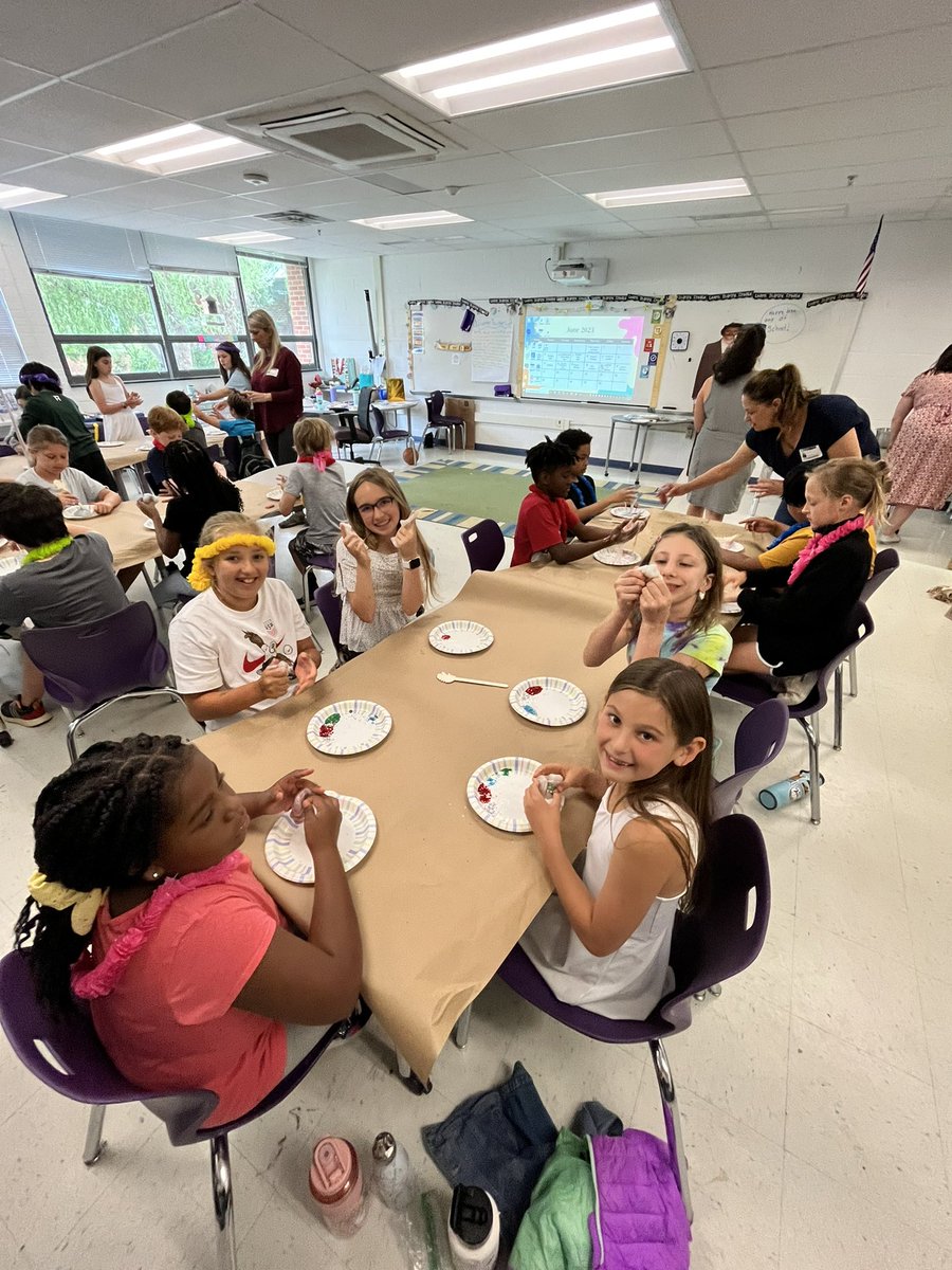 Miss Piper Johnson tweet media