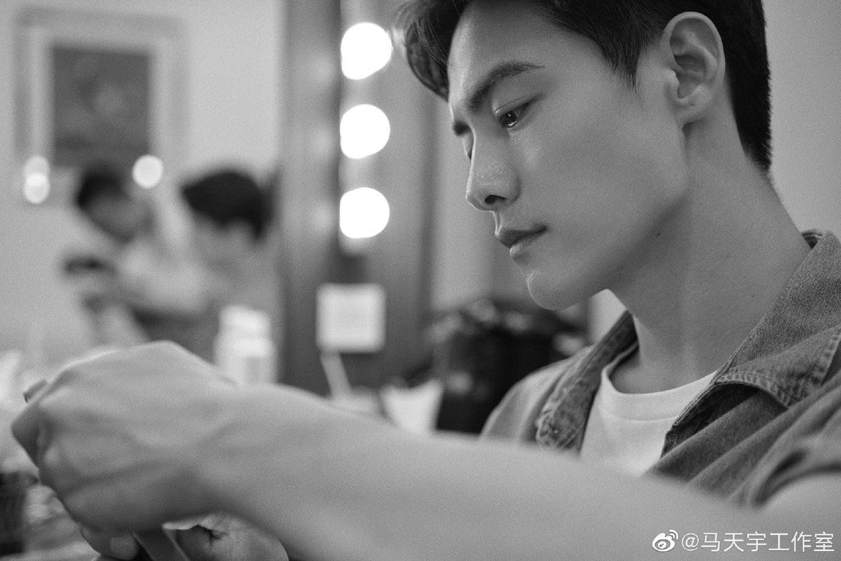 CNent on Twitter: "#MaTianyu’s studio shares new snaps #RayMa #马天宇 #馬天宇"