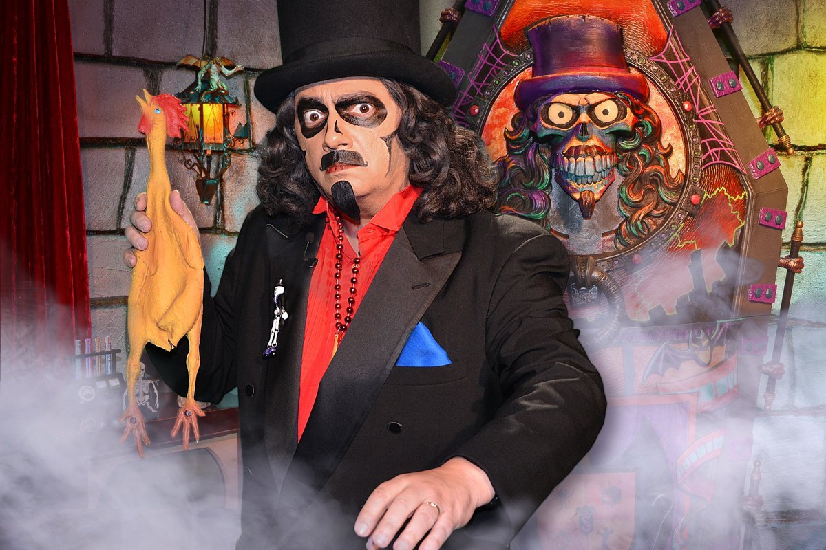 On June 16th, 1979, the Son Of Svengoolie (Rich Koz) made his TV debut on WFLD TV UHF channel 32 in Chicago. The show was syndicated around the country for a period of time. When Rupert Murdoch purchased the station, making it part of his fledgling FOX network, the show was…