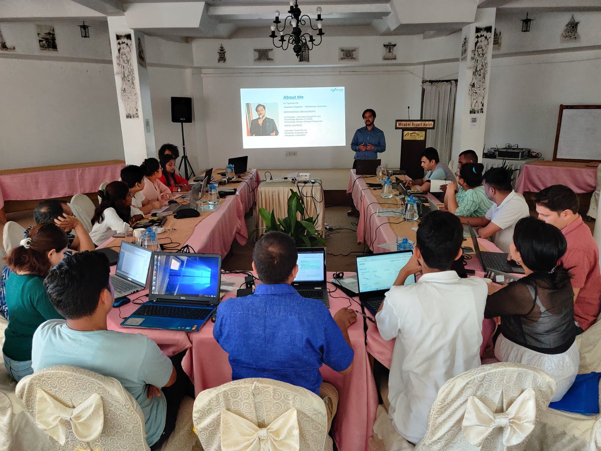 CDJNorg's tweet photo. @earthjournalism @RameshBhushal @DeepakAdk ๐Day 2 Update: Nepali journalists empowered with insights on climate change, forestry, GESI, drone imaging and mapping ๐ณ๐บ๏ธ๐
#ClimateChange #journalism #JournalismTraining #nepal https://t.co/YwbvXpXkZq
