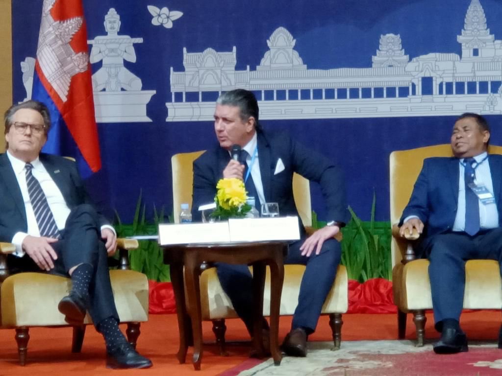 Culminó la 35ª Reunión de la Comisión Regional para Asia Oriental y Pacífico de <a href="/UNWTO/">UN Tourism</a>. 
#Uruguay representado por Dir. General <a href="/CurbeloDr/">Dr. Ignacio Curbelo Solari</a>, fue destacado como “Campeón del Código” y líder en asistencia a los turistas por el Sec.General <a href="/pololikashvili/">Zurab Pololikashvili</a> 
unwto.org/news/asia-and-…