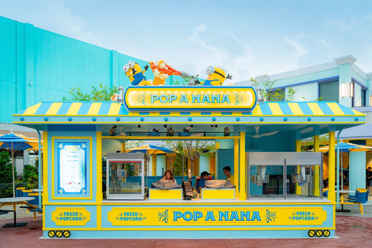 Alicia Stella on Twitter "They have the banana drink at the banana