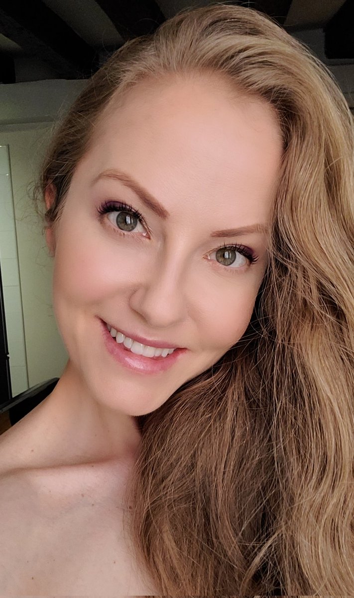 Sicilia on Twitter: " ️ ️ ️ https://onlyfans.com/siciliamodel #blonde #