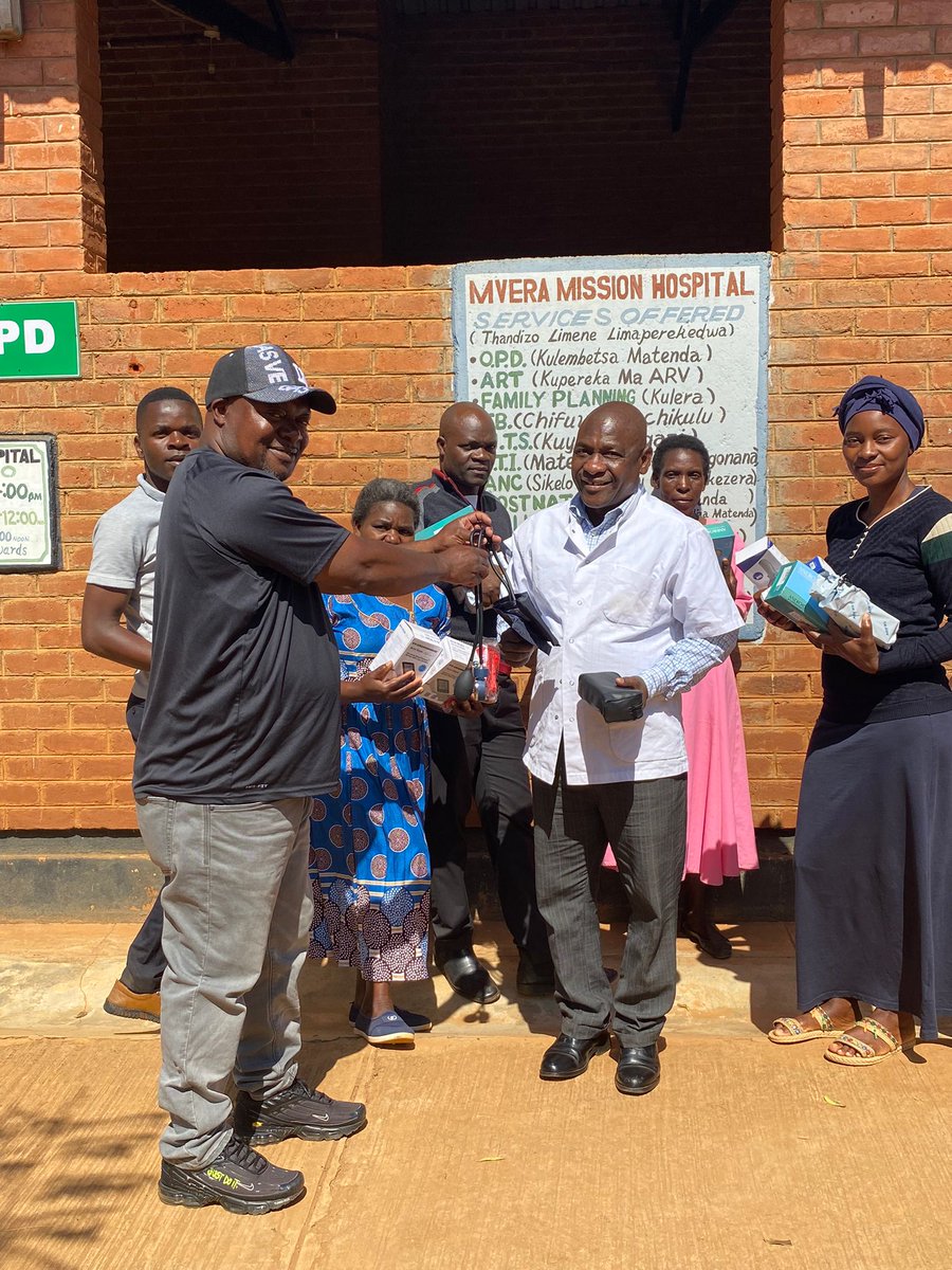uk_malawi's tweet photo. MAUK had today donated medical kits to Mvera Clinic. https://t.co/v1fwfbTUi3