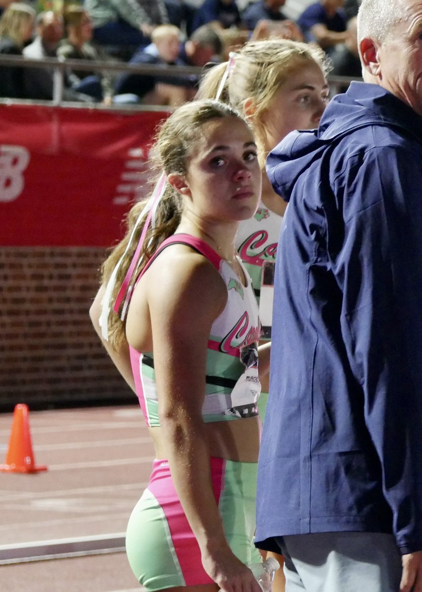 .<a href="/AlyssaPreisano/">Alyssa Preisano</a> appreciation post

The full story behind the scenes is rarely told, but those on the inside know. With almost zero running in 5 weeks, she cross trained alone to give us a fighting chance. With all the context, she was heroic this weekend

The ultimate senior💫