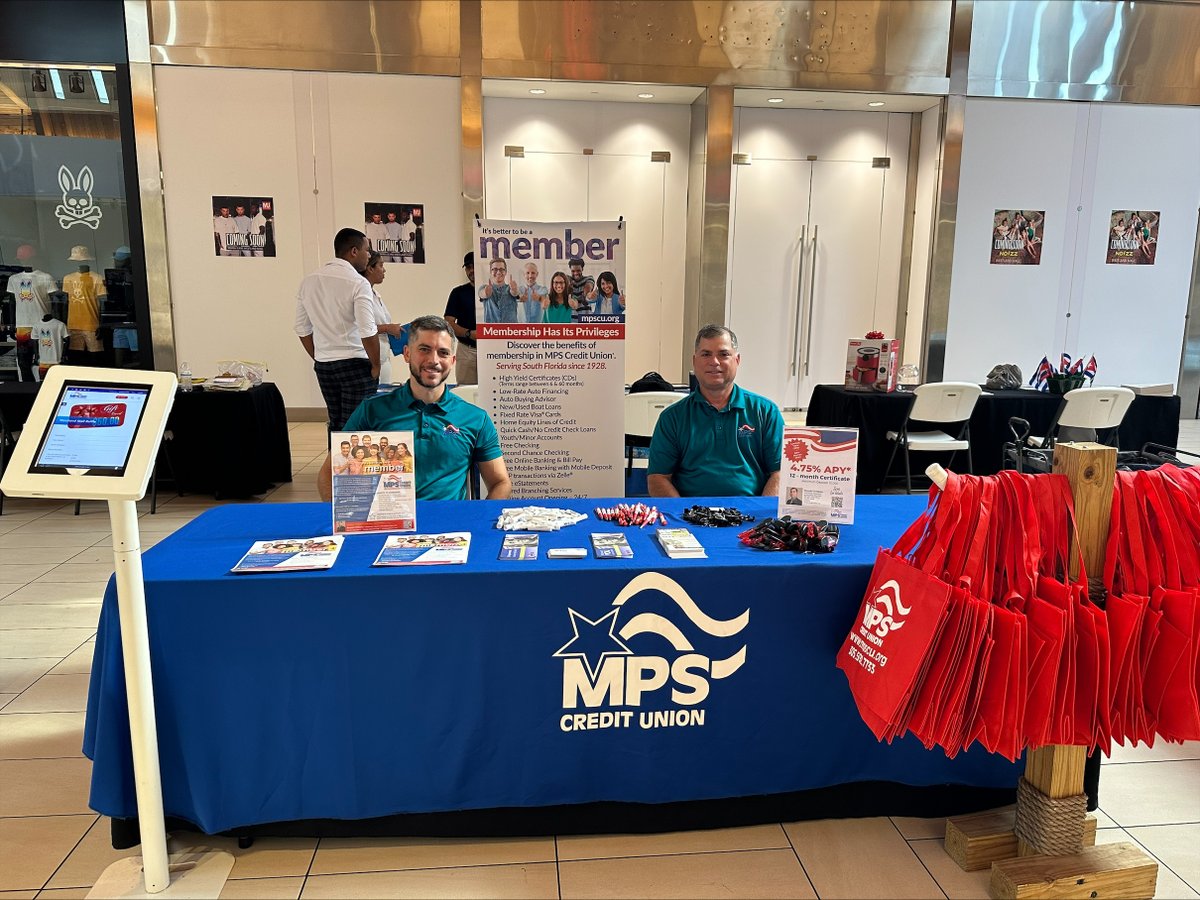 MPS_CU's tweet image. Come meet our Relationship Development Team at Westland Mall in Hialeah today from 10:00 AM - 7:00 PM. Come by, say hi, and leave with some goodies!
#mpscu #MiamiNetworking #westlandmall #MiamiEconomy #MiamiBusiness #BusinessDevelopment #90mileevents