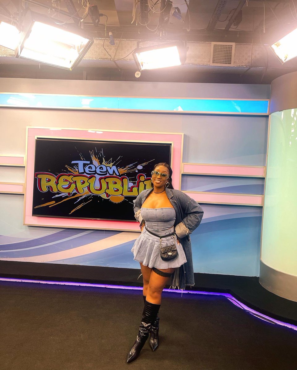 VICTORIA_KIMANI's tweet photo. Today on @TeenRepublicTv #HowIDo https://t.co/lBIJotGZjE
