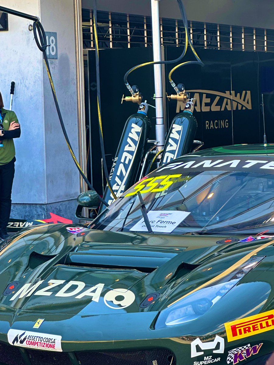 aomame_x1's tweet photo. いい天気だったー☀️
楽しかったー
あっという間だったー
初のレース観戦🏎️🏁
最高だったー
プレゼント🎁もあったー
MZと名刺交換できたー📇
スタッフさんもー🥹✨
楽しい時間でしたー
MZ、スタッフの皆さんありがとうございました！

#MZDAOCAMP https://t.co/Arx9Mxq3wM