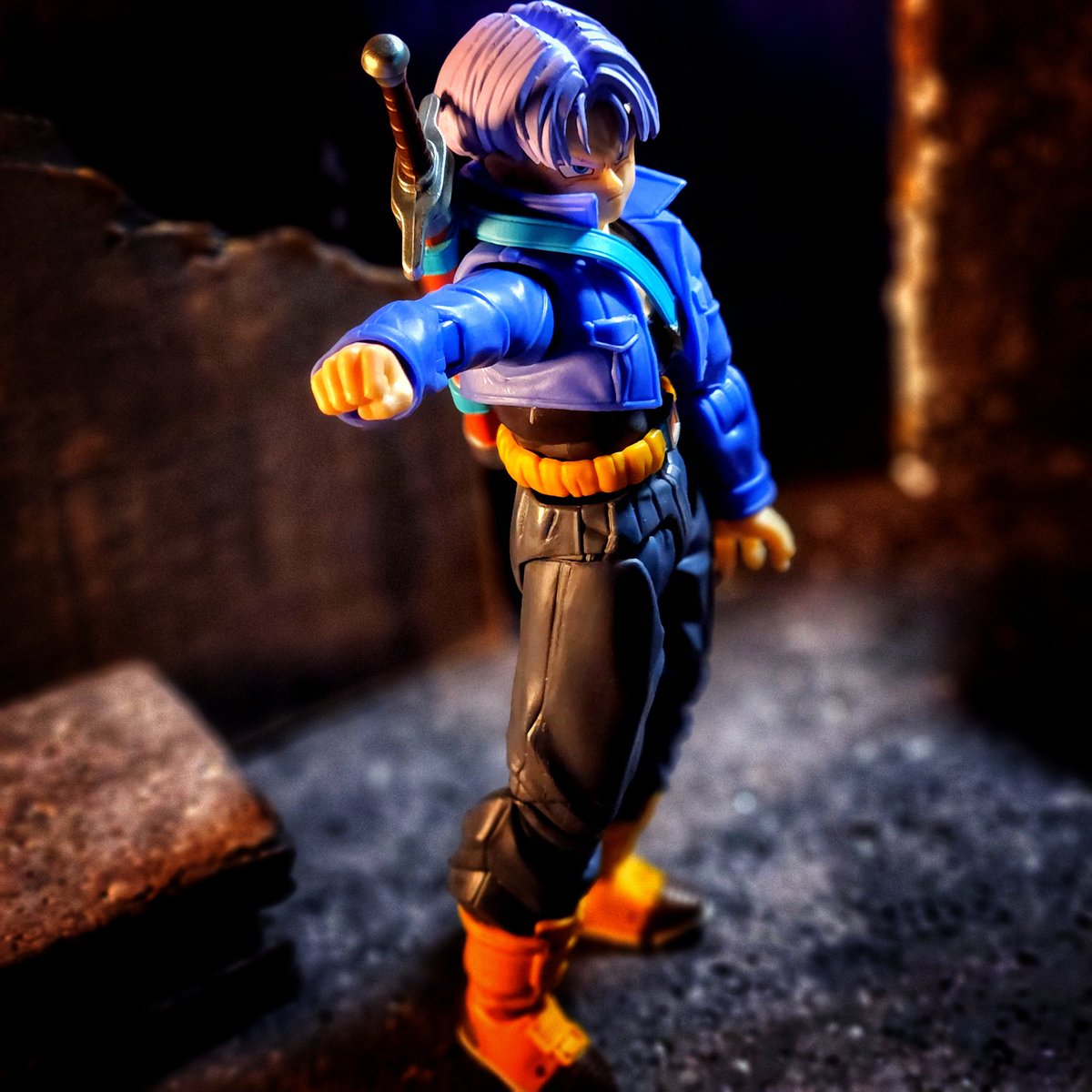 Trunks

He's a pretty sweet figure. 

#トランクス #trunks #capsulecorp
#dbz #dragonballz #dragonball #androidsaga #cellsaga #theboyfromthefuture #未来のトランクス #saiyan #saiyajin #shfiguarts #toyphotography #toyartistry #ToyCollector #toytalk #toydiscovery #actionfigurenation