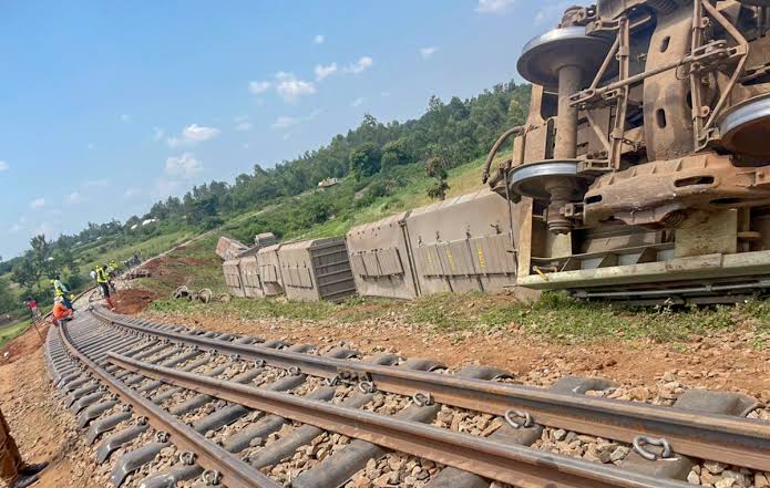 TRAIN DERAILMENT vs CAPSIZMENT:
Some of our followers wondered why we used the term Capsizement and not Derailment in one of our posts. In rail, we use both terms to describe the type of accident. The pic on the Left is a Deraiment and that on the Right is a Capsizement.