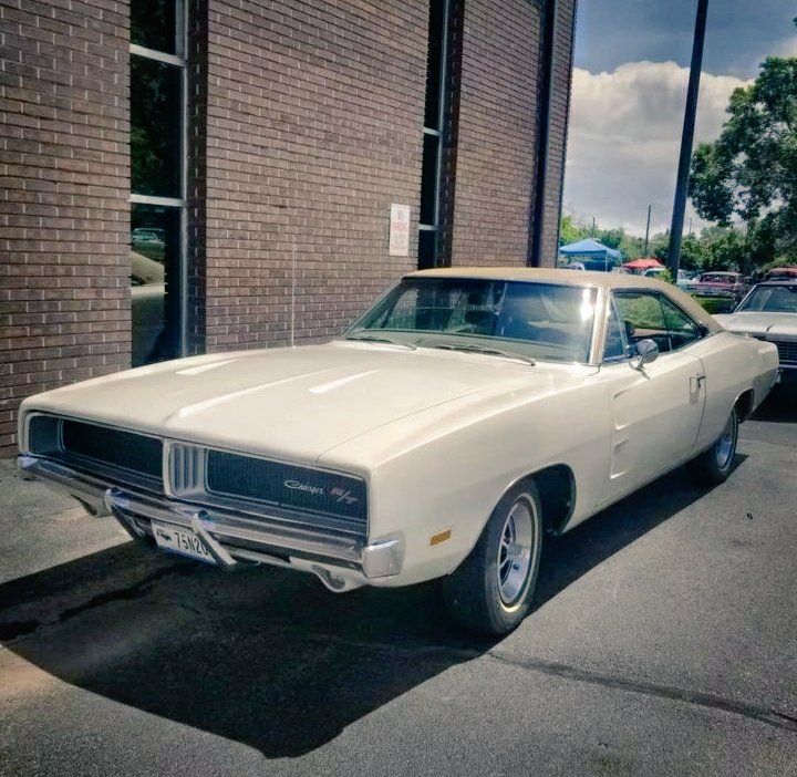 Charger RT #Mopar #DodgeCharger #MoparOrNoCar #v8 #AmericanMuscle #classiccars