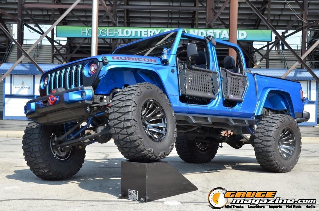 We would love to go offroad in this #Jeep form our #coverage of 4 Wheel Jamboree Nationals 2022!  Would you? 

 #gaugemagazine #automotivephotography #autoenthusiast #carlifestyle #custom #automotive #photooftheday