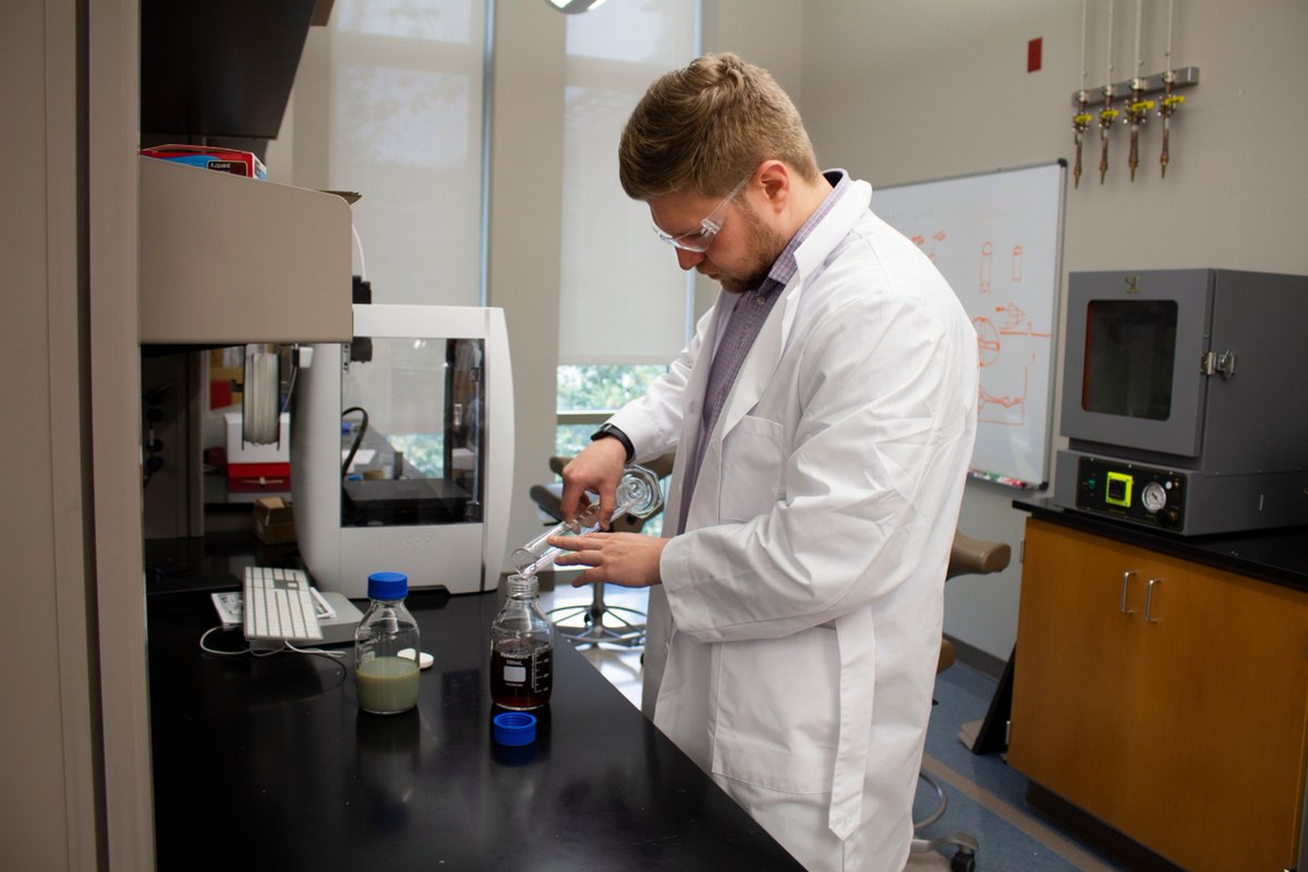 TAMU BMEN (@bmentamu) on Twitter photo Don't miss #TAMUbme faculty member Dr. Samuel Mabbott and former student Dr. Cyril Soliman on the latest Photonics Media episode of All Things Photonics as they discuss their work for <a href="/PathsUp/">PATHS-UP ERC</a>!
Listen at tx.ag/AllThingsPhoto… & learn more PATHS-UP at tx.ag/TEESPATHSUP. Don't miss #TAMUbme faculty member Dr. Samuel Mabbott and former student Dr. Cyril Soliman on the latest Photonics Media episode of All Things Photonics as they discuss their work for <a href="/PathsUp/">PATHS-UP ERC</a>!
Listen at tx.ag/AllThingsPhoto… & learn more PATHS-UP at tx.ag/TEESPATHSUP.