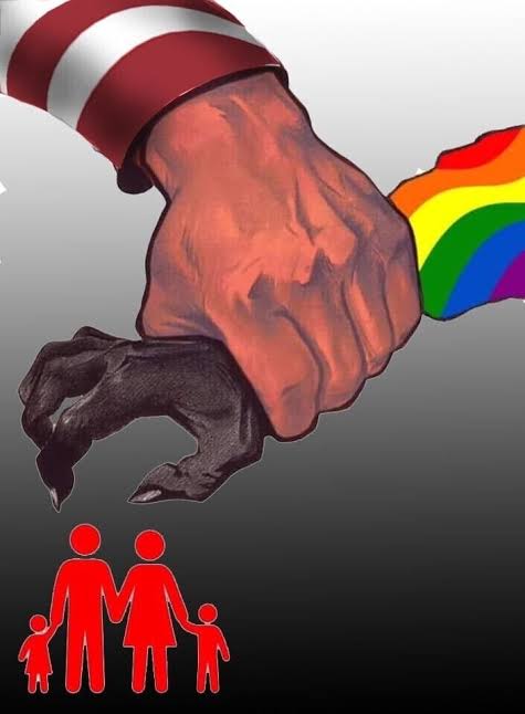 Onur(!) haftası ,Onur(!) yürüyüşü adı altında LGBT+..Lezbiyen,Gay, Bisexsüel,Transexsüel, Travesti,Querr,İntersex,Aseksüellere kol kanat gerilmemeli, özendirilmemelidir.Anayasal güvence altındaki Aile ve Çocuk korunmalı, toplum huzuru ve güvenliği sağlanmalıdır #beştepe #tbmm