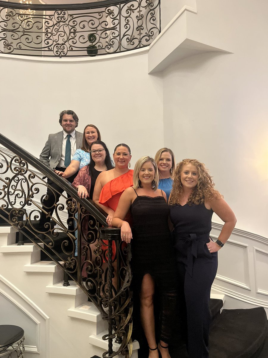 Miss Petschenik tweet media