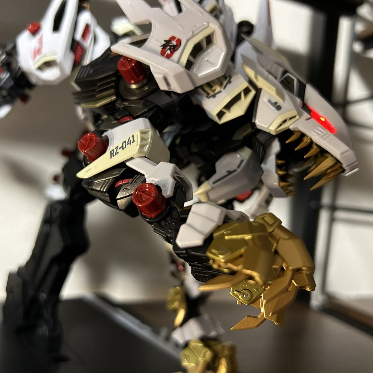zakk2500's tweet photo. これはいかれてるわ
かっこよ

#ゾイド
#超合金
#ライガーゼロ https://t.co/ApHRTcSpcd