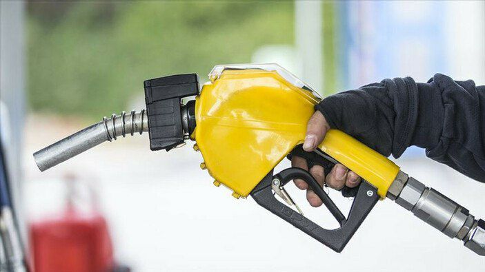 kacparaydi's tweet image. ⛽️ Motorine 1 lira 64 kuruş zam bekleniyor.

#motorin #kuruș #zam #kacparaydi #kacliraydi