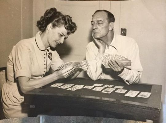 #BusterKeaton and #EleanorKeaton.
Aren't they adorable?