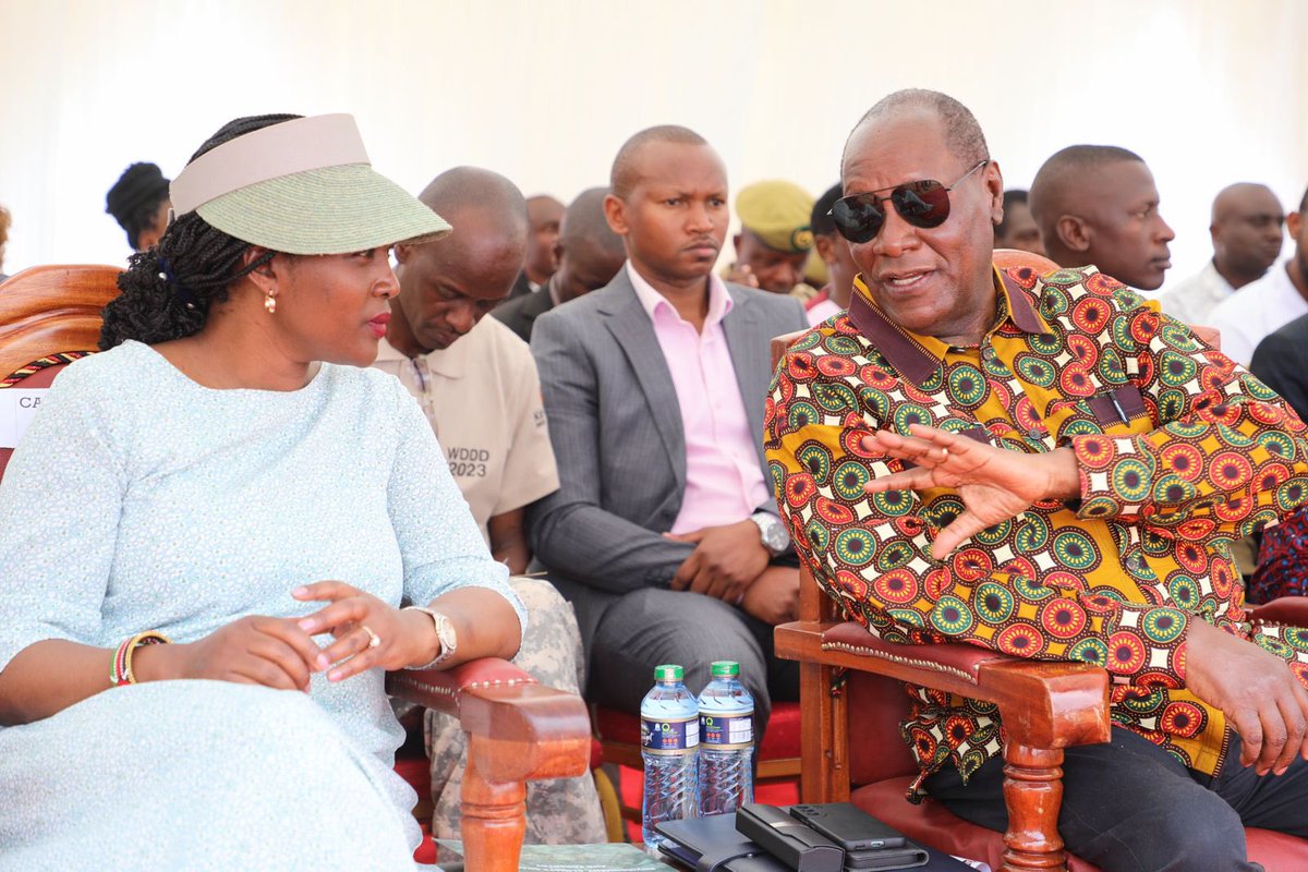 KituiCountyGovt's tweet photo. Earlier today when Governor Dr. Malombe hosted CS for Environment &amp; Forestry Soipan Tuya and her Tourism counterpart Peninah Malonza as the country marked the World Desertification Day at Waita, Mwingi Central Sub county.

The theme for the event was “Her land Her Rights” https://t.co/2SVQTSJ9Zc