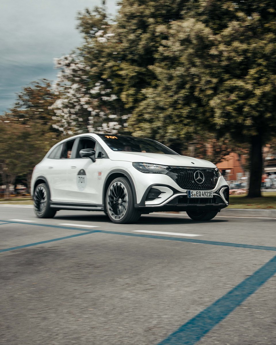 Choose your player. #MilleMiglia Edition.
 
#MercedesBenz #MilleMiglia