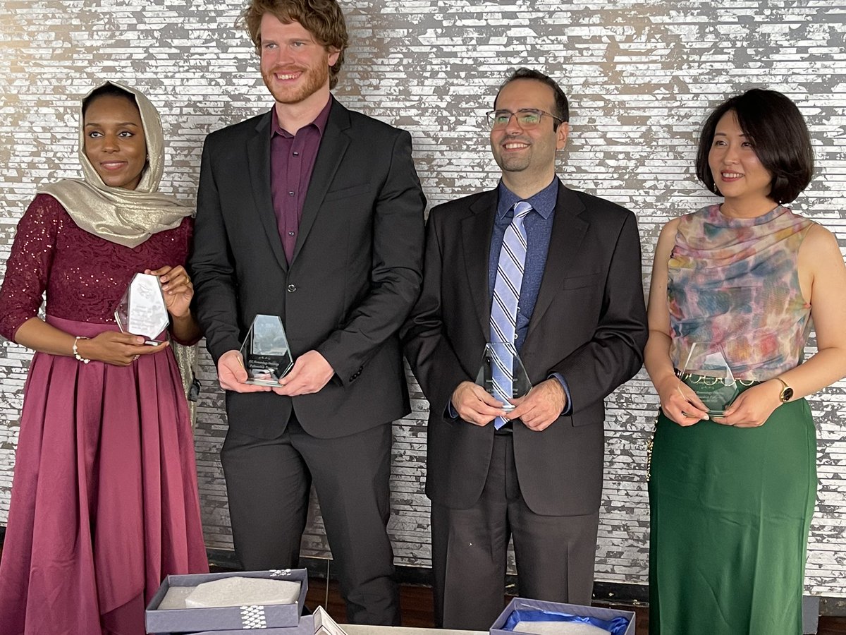 Cincyhemonc's tweet photo. Congrats to all of our graduating fellows and their wonderful accomplishments. We are so excited to see what you do next! 
Dr. Zulfa Omer
Dr. Eric Vick
Dr. Sinan Khaddam
Dr. Yan Jiang https://t.co/DJvZf9242O
