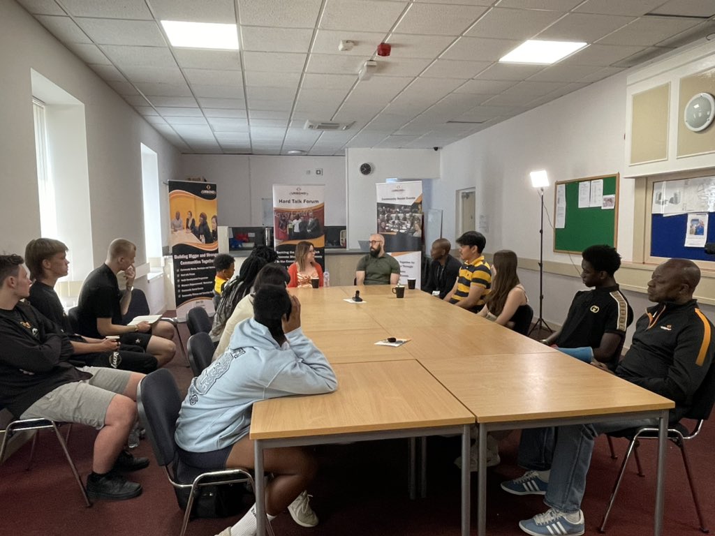 UrbondYDP's tweet photo. Today we spoke about career opportunities in NIHR and work experience to our young people. We also conducted a research-based approach to further the understanding of perceptions around the COVID-19 vaccination programme among young people. 

Watch this space! https://t.co/3Dm1vV3tuP
