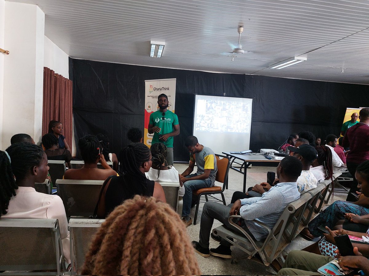 Clean air is air that has no harmful levels of pollutants (dirt and chemicals) in it.
Breakout session with clean Air Fund.
#bccapecoast @BcCapeCoast #barcamp