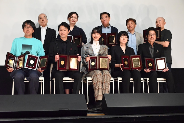 eiga_natalie's tweet photo. 【イベントレポート】「こちらあみ子」日プロ大賞で作品賞＆新人監督賞、大沢一菜「みんなに届いてうれしい」（写真14枚）
https://t.co/SN7BmhtMDF

#日プロ大賞 https://t.co/rHvDKDSbGw