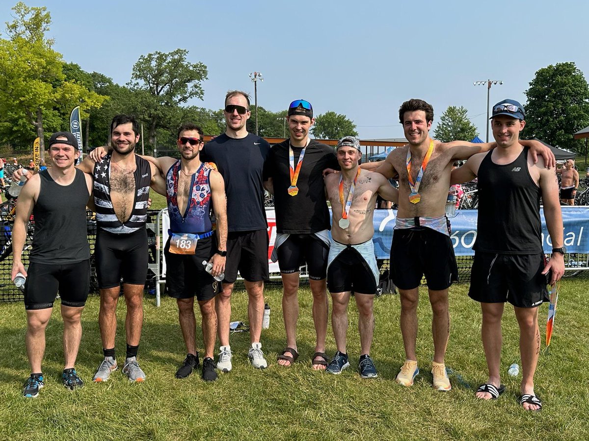 1970GTO's tweet photo. St Olaf Hockey represented well this morning at the Minnetonka Sprint Triathlon! @StOlafMHockey https://t.co/etAEPA3m2G