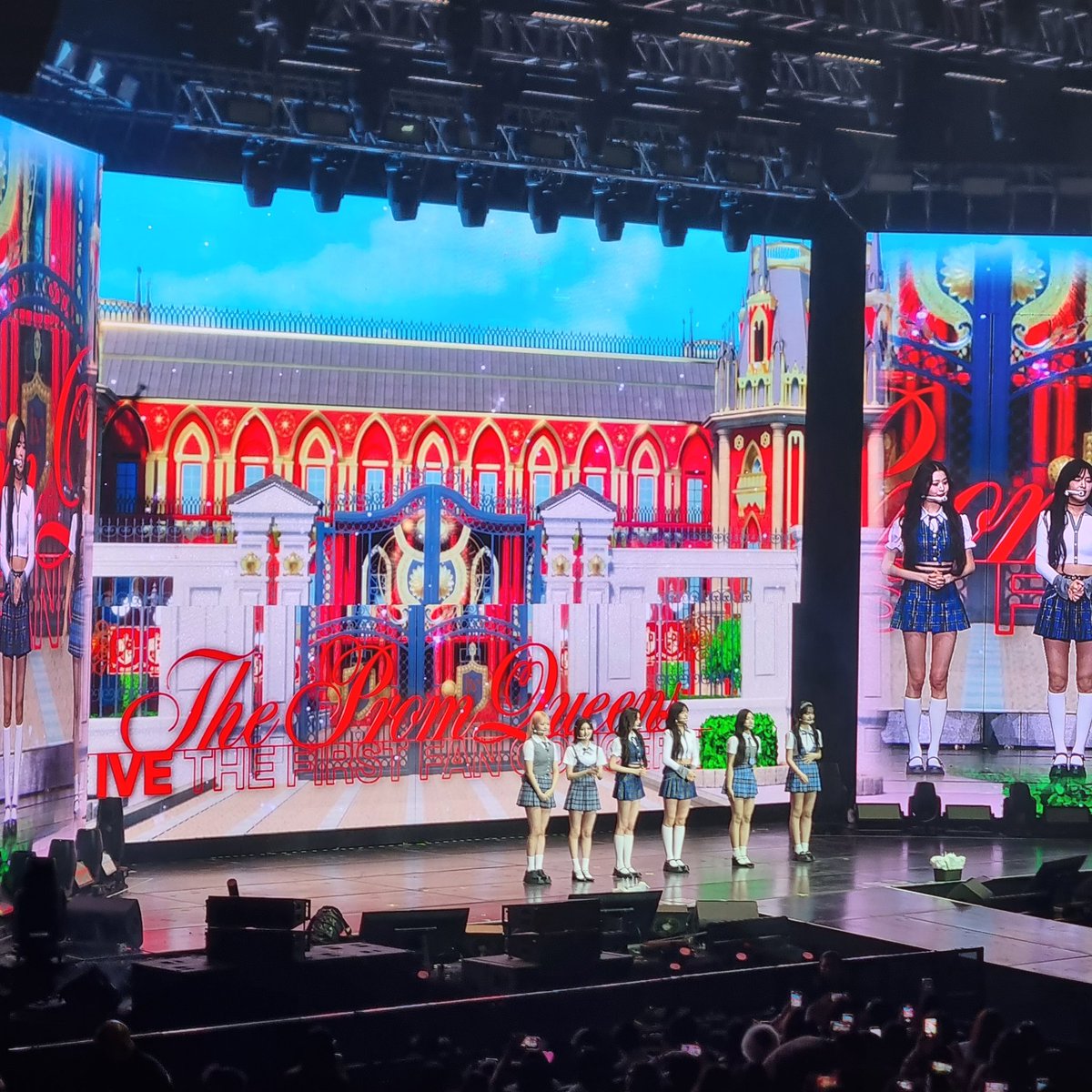 ayjblueocean's tweet photo. THANK YOU IVE @IVEstarship
#IVE #아이브 #IVEMNL2023
#ThePromQueens 
#ThePromQueensInManila 
#IVEatTheBigDome https://t.co/oDOLTuGVdx
