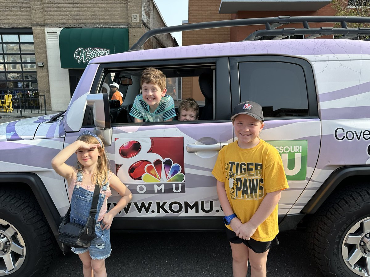 Happy Juneteenth! We were happy to see so many smiling faces on Broadway this morning for the third annual Columbia Juneteenth parade!