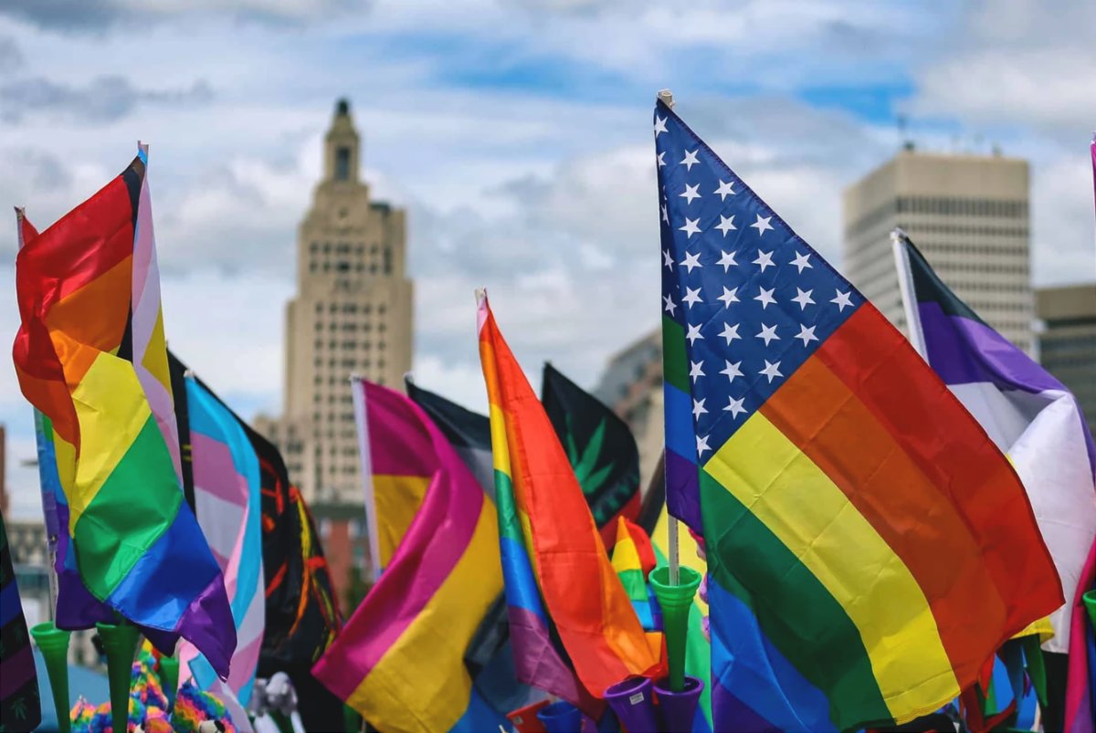 AIDSCAREOS's tweet image. Happy Pride RI! Enjoy yourselves this weekend &amp;amp; be safe Remember to honor those who paved the way to get us here so that you can be your true self LGBTQ+ rights are at risk &amp;amp; being stripped in some parts of our country We must come together &amp;amp; realize we have so much further to go
