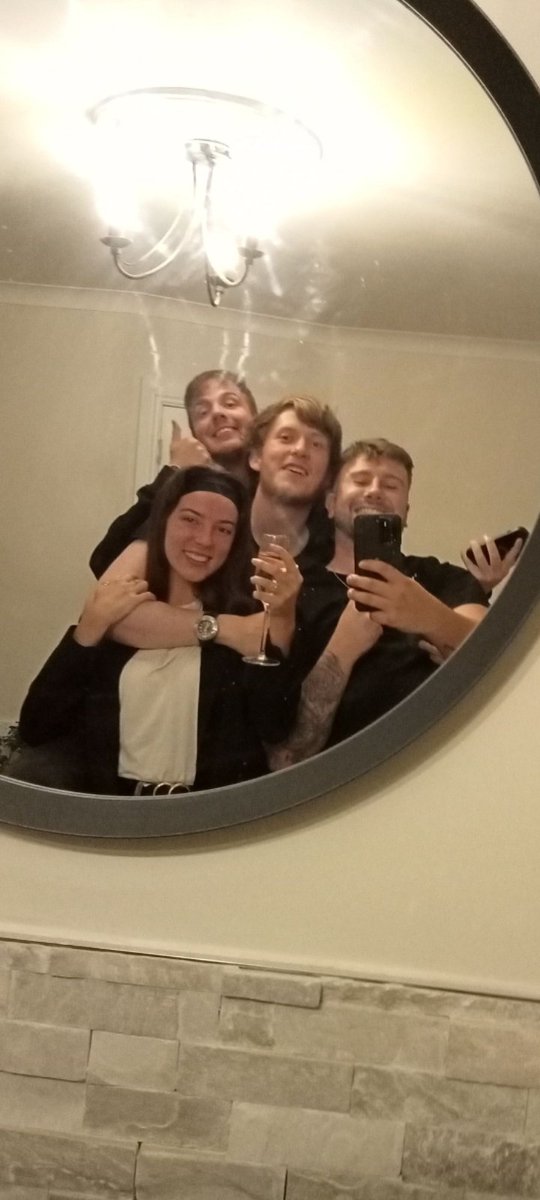 My stomach is absolutely in knots but It was worth it. What a night out it was with the gang 
<a href="/iRushAlways/">iRushAlways</a> 
@IManageAlways