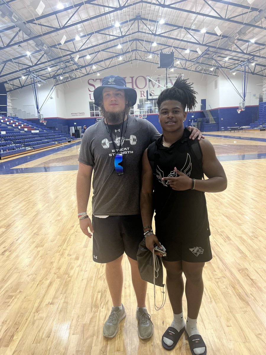 After a great camp and great talk with <a href="/CoachAllshouse/">Trace Allshouse</a> Im blessed to receive my first offer from St Thomas University!! #AGTG

<a href="/ACHSRecruiting/">Atlantic Coast Football</a> <a href="/bhernyscoutguy/">Brian Herny</a> <a href="/RecruitingBh/">BH Recruiting Agency</a> <a href="/RiqueBentley/">RiqueBentley.ETH</a> <a href="/CS904_/">Coach Cam</a> @CoachDoc_AC