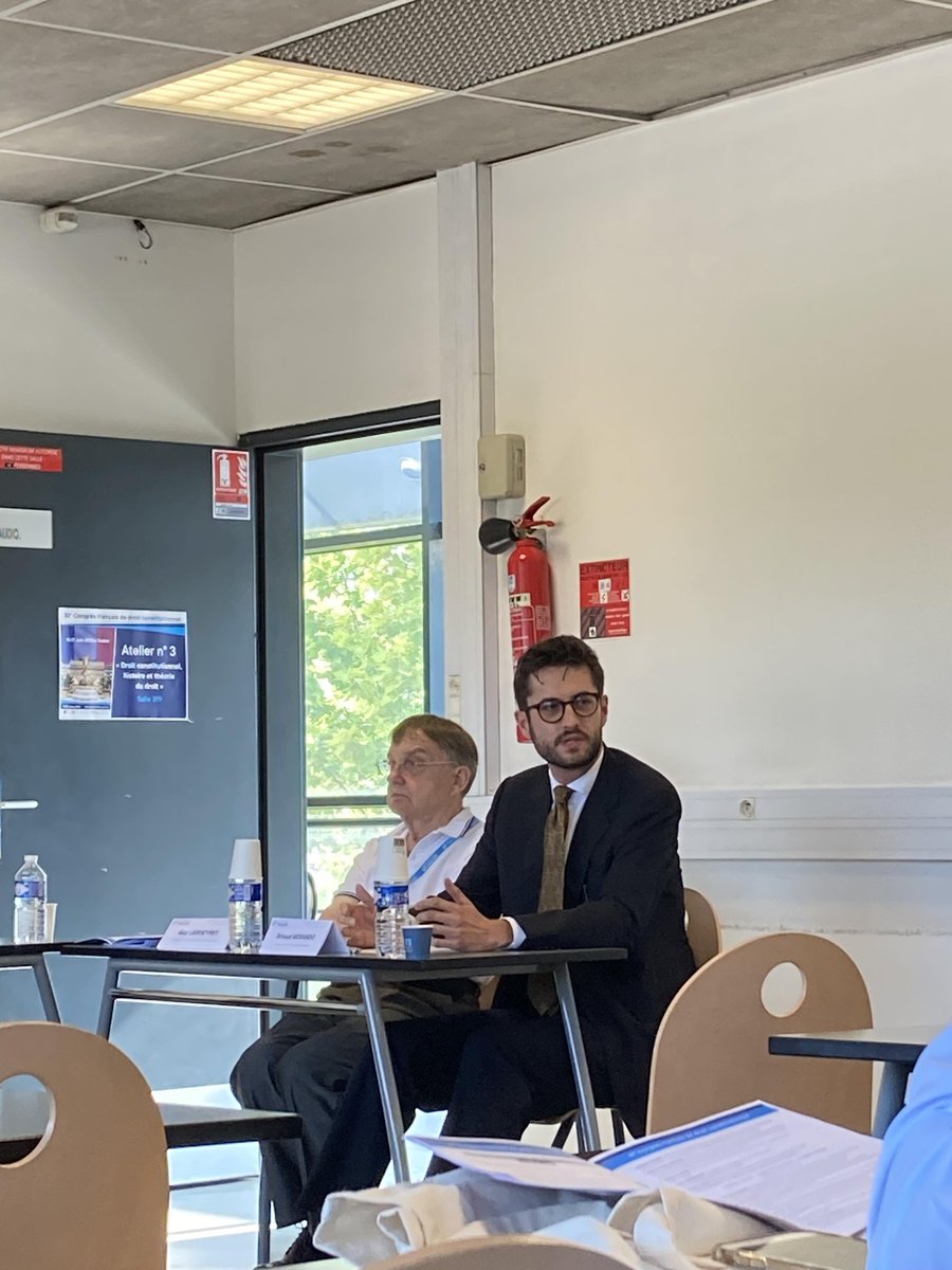 Jeunes constit' tweet media