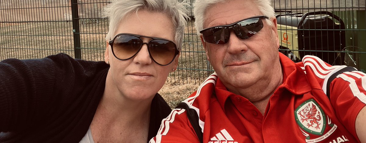Kelly Davies tweet media