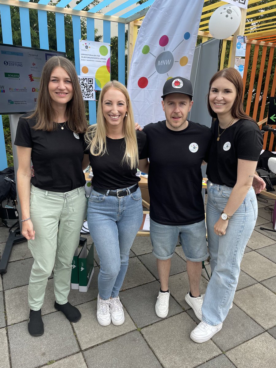 Heute am #PxPFestival in Berlin unter dem Motto #SchulefeiertZukunft 🥳