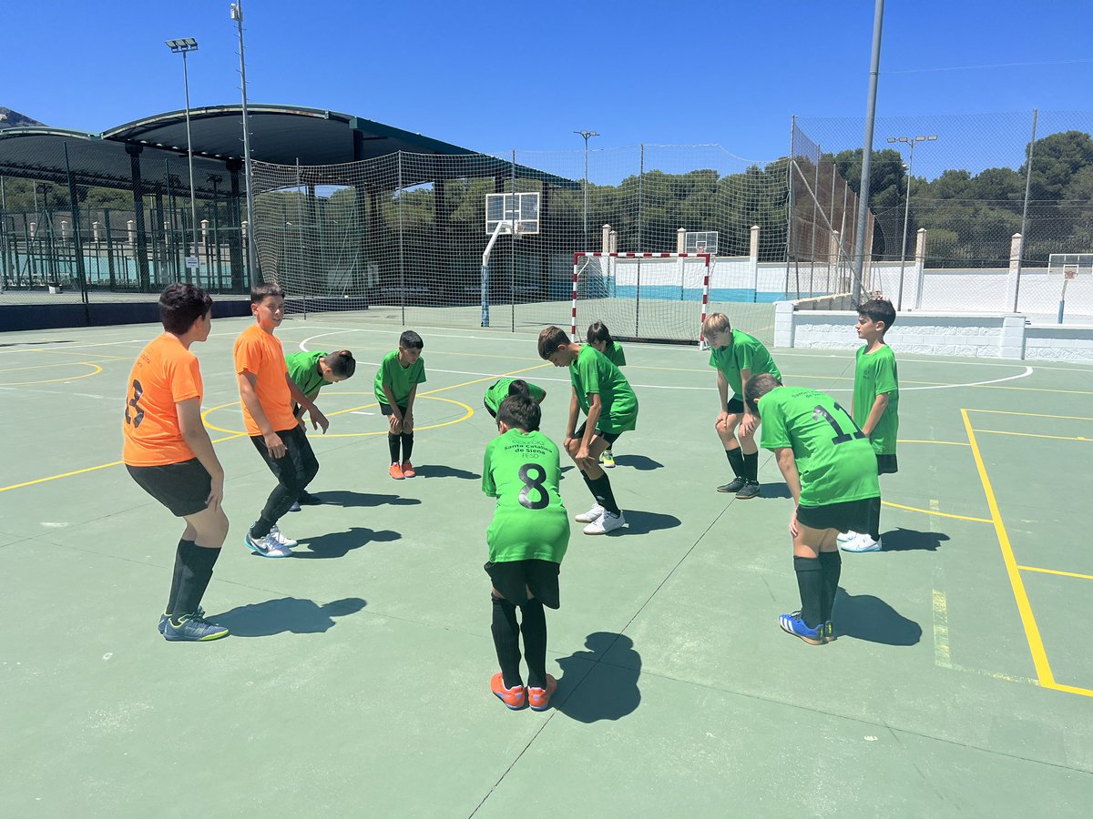 Colegio Santa Catalina de Siena FESD (@dominicasv) on Twitter photo El equipo de fútbol sala de 6º de Primaria en el Campeonato de España EMDE que se está celebrando en Torremolinos (Málaga) del 14 al 19 de junio. ¡Mucha suerte y a disfrutar de la experiencia!. #somosfesd #JuegosEMDE23 #deportevalores <a href="/JuegosEMDE/">Juegos EMDE</a> El equipo de fútbol sala de 6º de Primaria en el Campeonato de España EMDE que se está celebrando en Torremolinos (Málaga) del 14 al 19 de junio. ¡Mucha suerte y a disfrutar de la experiencia!. #somosfesd #JuegosEMDE23 #deportevalores <a href="/JuegosEMDE/">Juegos EMDE</a>