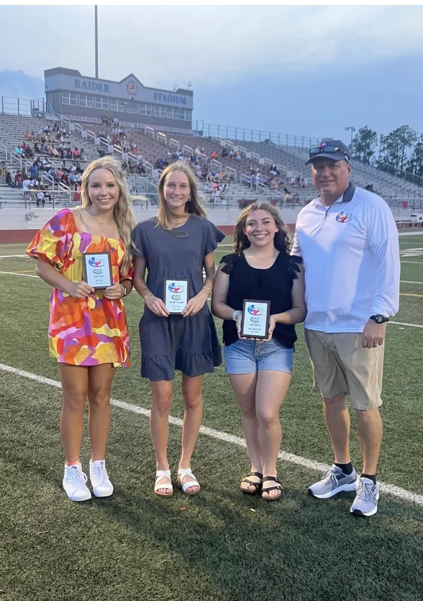 ECBucsProgram's tweet photo. Congratulations to these outstanding EC Lady Buc Athletes!!

They were awarded SETCA "Players of the Year" for their respective sports. 

L-R: Trinity Smith (golf), Mallory Frederick (track and field), April Sinopoli (powerlifting)

Lady Bucs are on the Rise!! #GEAUXbucs https://t.co/VE6uyqBBB3