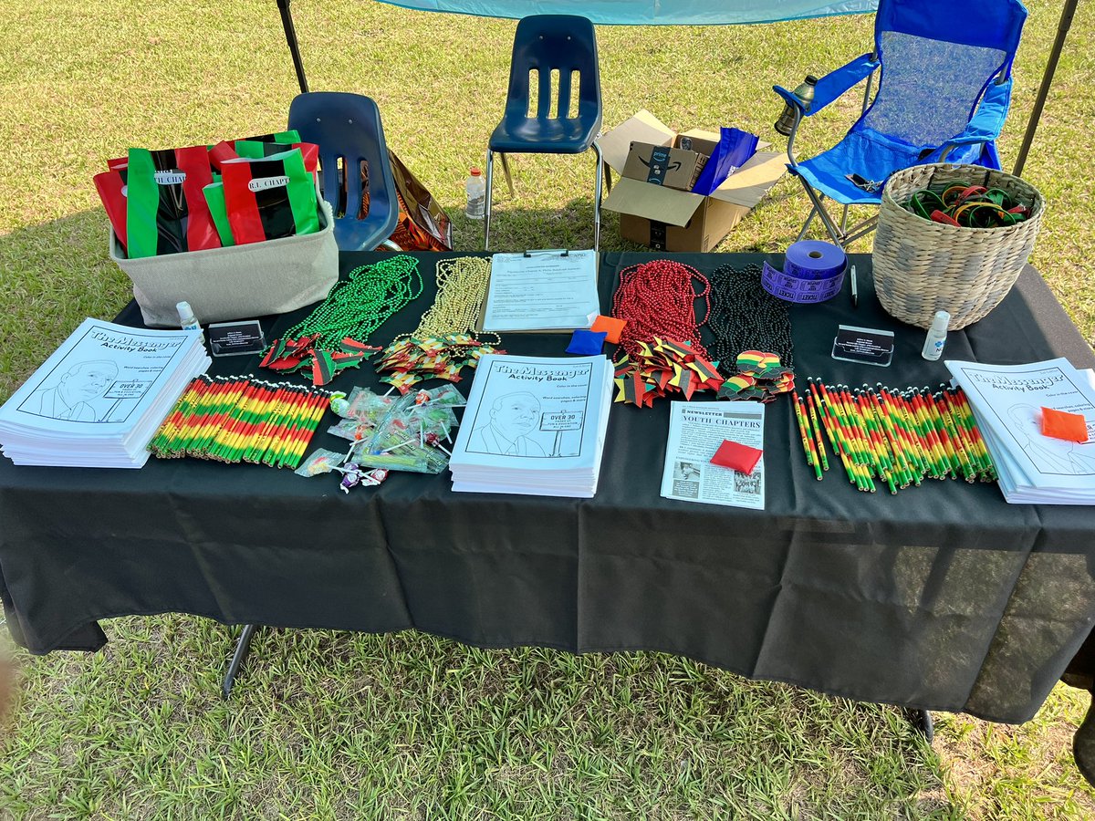 MAXTON JUNETEENTH CELEBRATION GOING ON RIGHT NOW❗️❗️❗️❗️❗️ CHECK US OUT AT THE #NCAPRI TABLE❗️ We have a wine raffle going every hour as well as Juneteenth Merchandise for sale!! All proceeds support our chapter! #NCAPRI #MAXTON #JUNETEENTH23