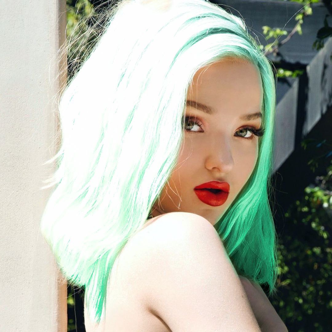 Maggie "Romeo" Pearl.

sister to Margret "Echo" Pearl
friends with the crew.
builds cars from scratch.
sk8er girl, Racer girl, Secretly a spy for a different crew Echo doesnt know about.
Dyed her hair teal echo is the green one.
older than Echo by a year.
close to the Torretto'