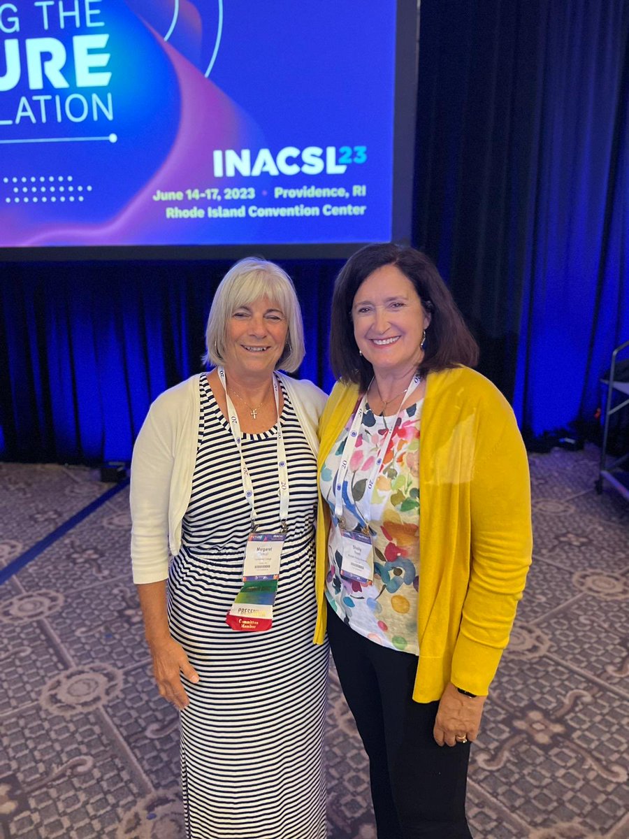Great meeting the person who developed the Debriefing Experience Scale you are my hero Shelly #simulation ⁦<a href="/PaulaMastrilli/">Paula Mastrilli</a>⁩